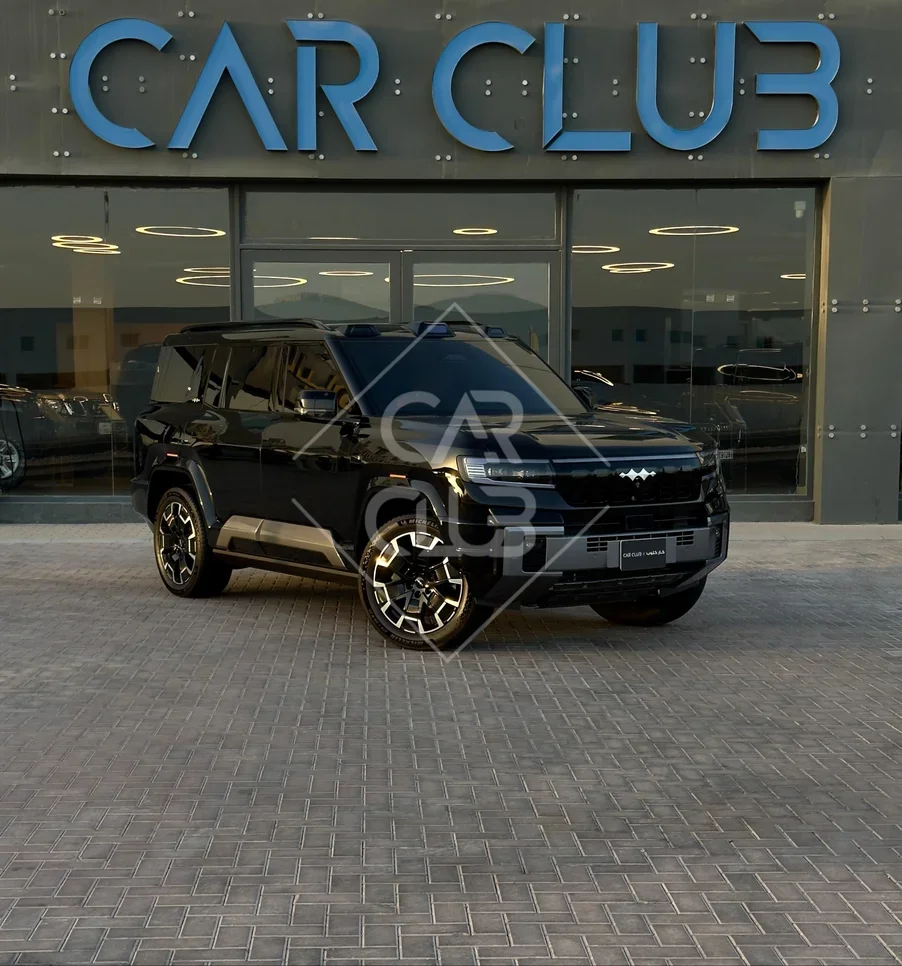 BYD  Leopard 8  Flagship  2025  Automatic  0 Km  4 Cylinder  Four Wheel Drive (4WD)  SUV  Black  With Warranty