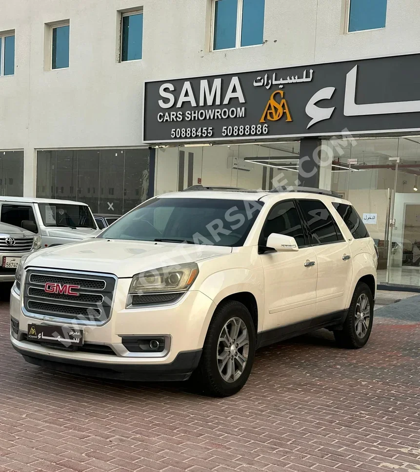 GMC  Acadia  2014  Automatic  120,000 Km  6 Cylinder  All Wheel Drive (AWD)  SUV  White
