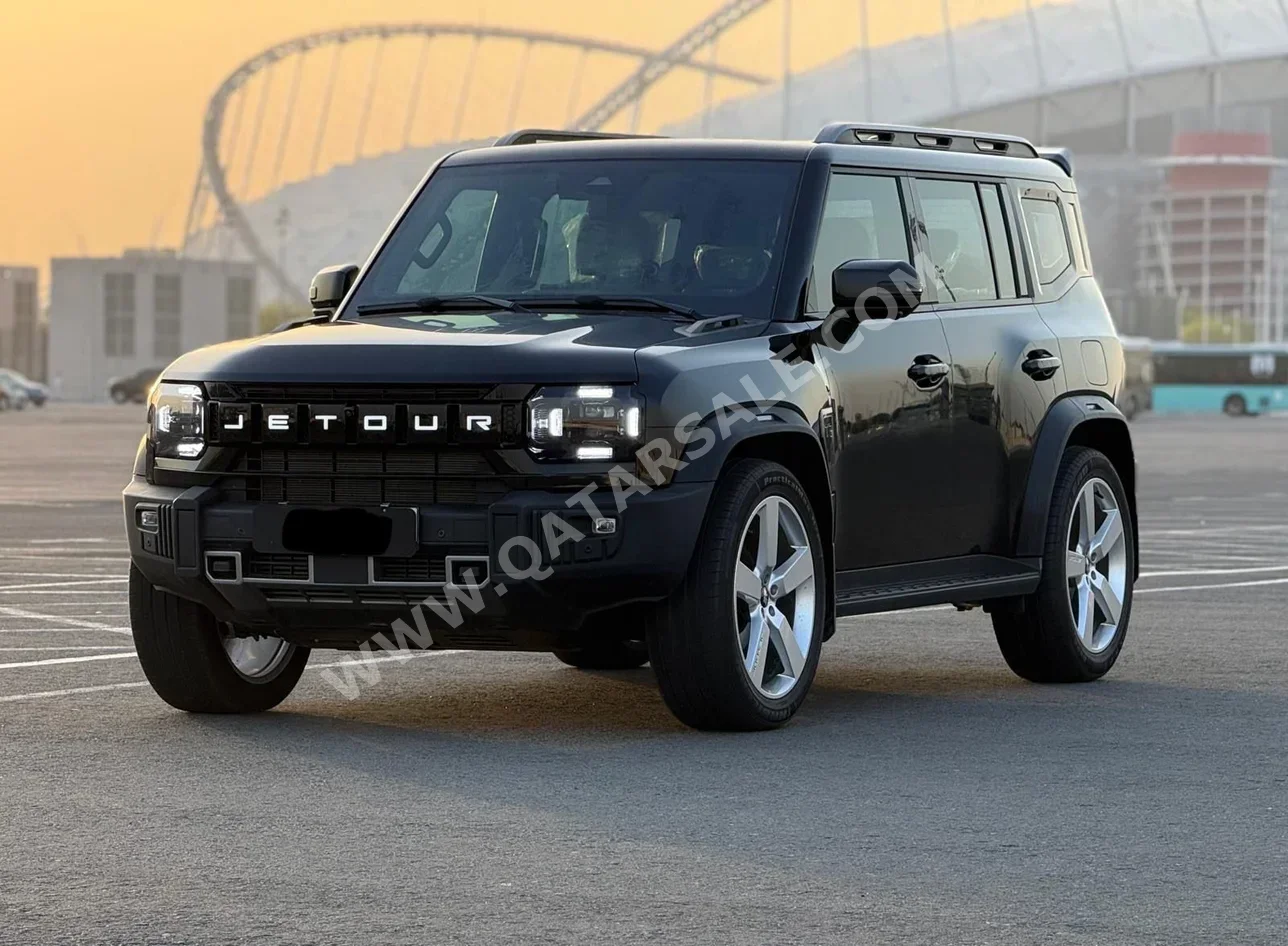 Jetour  T2  Luxury  2025  Automatic  20,000 Km  4 Cylinder  All Wheel Drive (AWD)  SUV  Black  With Warranty