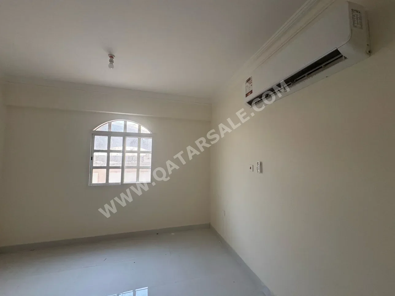 3 Bedrooms Apartment For Rent in Al Wakrah - Al Wakrah Not Furnished