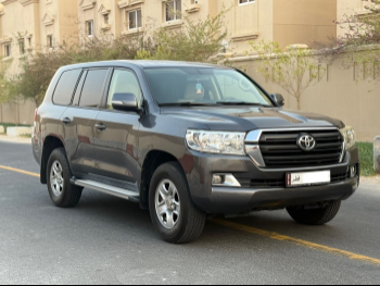 Toyota  Land Cruiser  GX  2019  Automatic  290,000 Km  6 Cylinder  Four Wheel Drive (4WD)  SUV  Gray