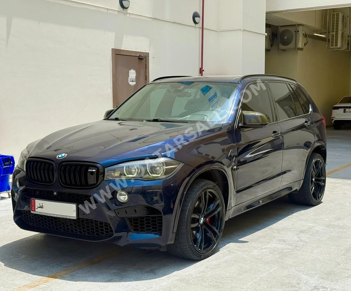 BMW  X-Series  X5  2014  Automatic  131,000 Km  8 Cylinder  Four Wheel Drive (4WD)  SUV  Blue