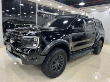 Ford  Ranger  Raptor  2023  Automatic  33,000 Km  6 Cylinder  Four Wheel Drive (4WD)  Sedan  Black  With Warranty