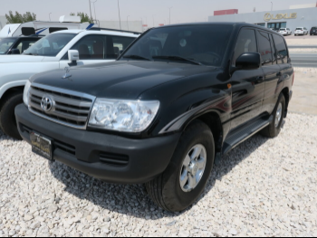 تويوتا  لاند كروزر  جي اكس  2003  عادي  352,000 كم  6 سلندر  دفع رباعي  اس يو في  أسود