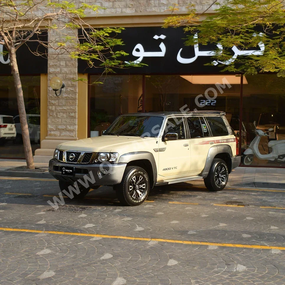 نيسان  باترول  سوبر سفاري  2024  اوتوماتيك  13,000 كم  6 سلندر  دفع رباعي  اس يو في  بيج  تحت الضمان