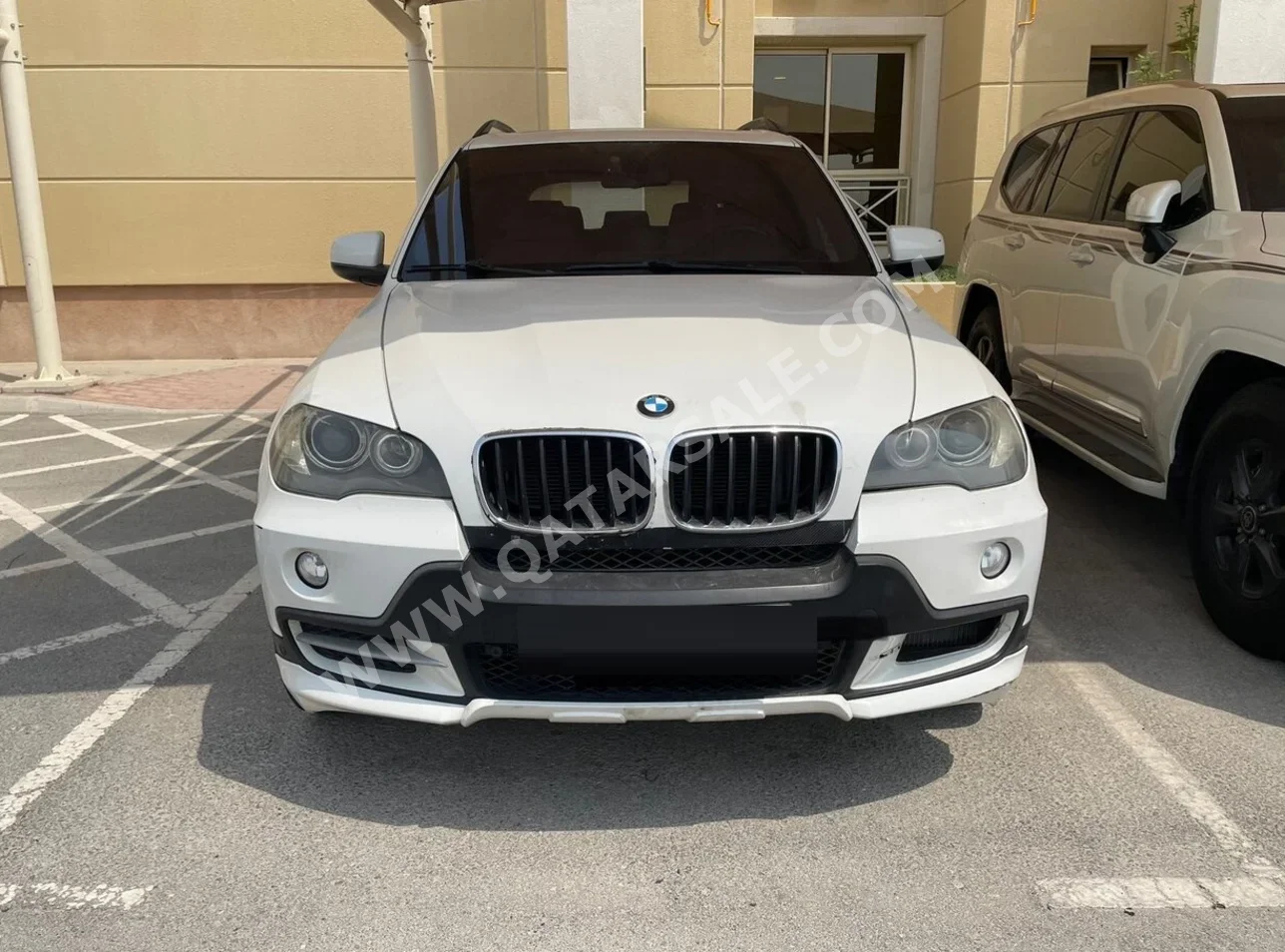BMW  X-Series  X5  2007  Automatic  195,856 Km  8 Cylinder  Four Wheel Drive (4WD)  SUV  White  With Warranty