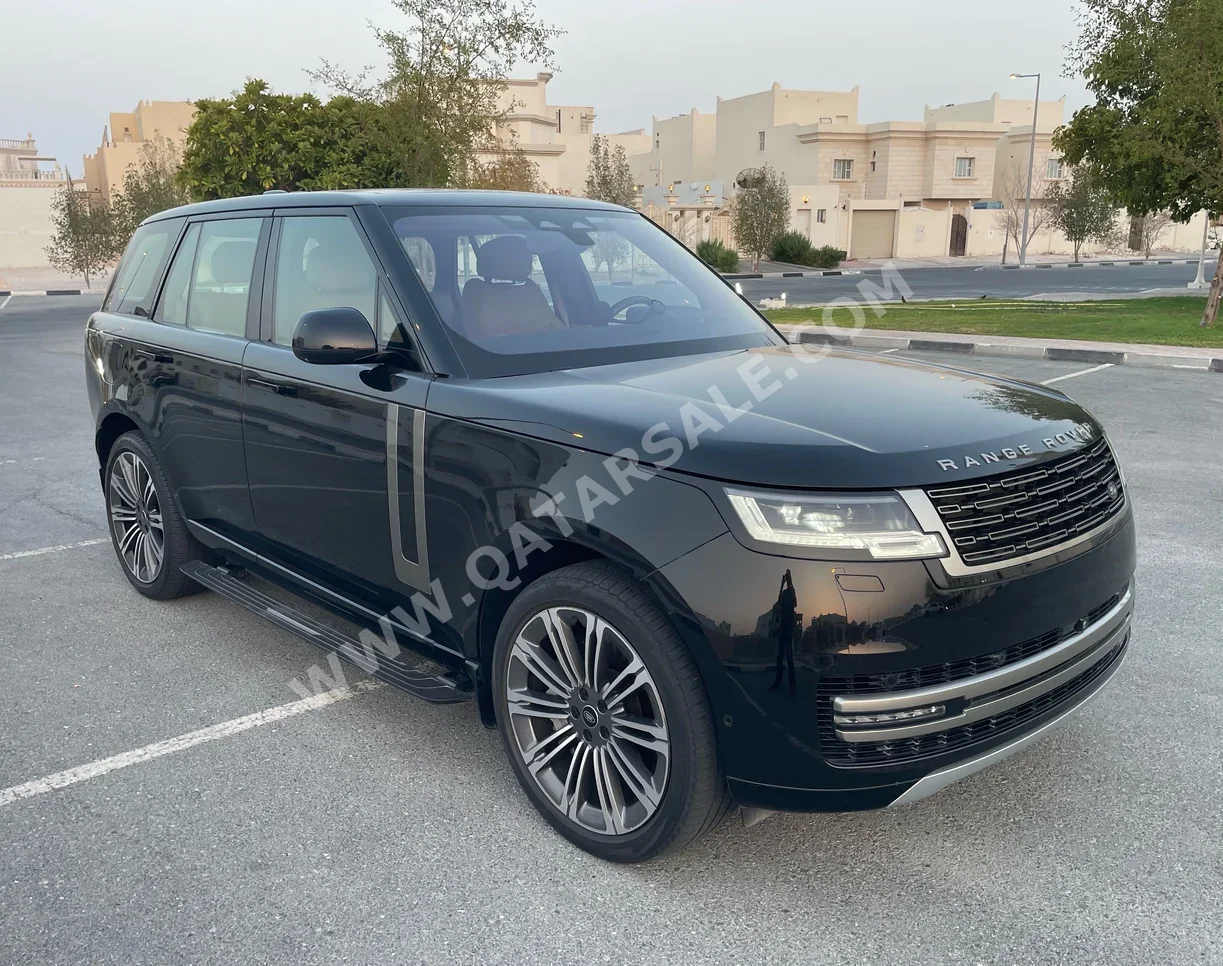 Land Rover  Range Rover  Vogue HSE  2023  Automatic  43,000 Km  8 Cylinder  Four Wheel Drive (4WD)  SUV  Black  With Warranty