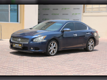 Nissan  Maxima  2010  Automatic  215,000 Km  6 Cylinder  Rear Wheel Drive (RWD)  Sedan  Blue