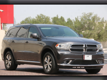 Dodge  Durango  Limited  2016  Automatic  131,000 Km  8 Cylinder  All Wheel Drive (AWD)  SUV  Gray