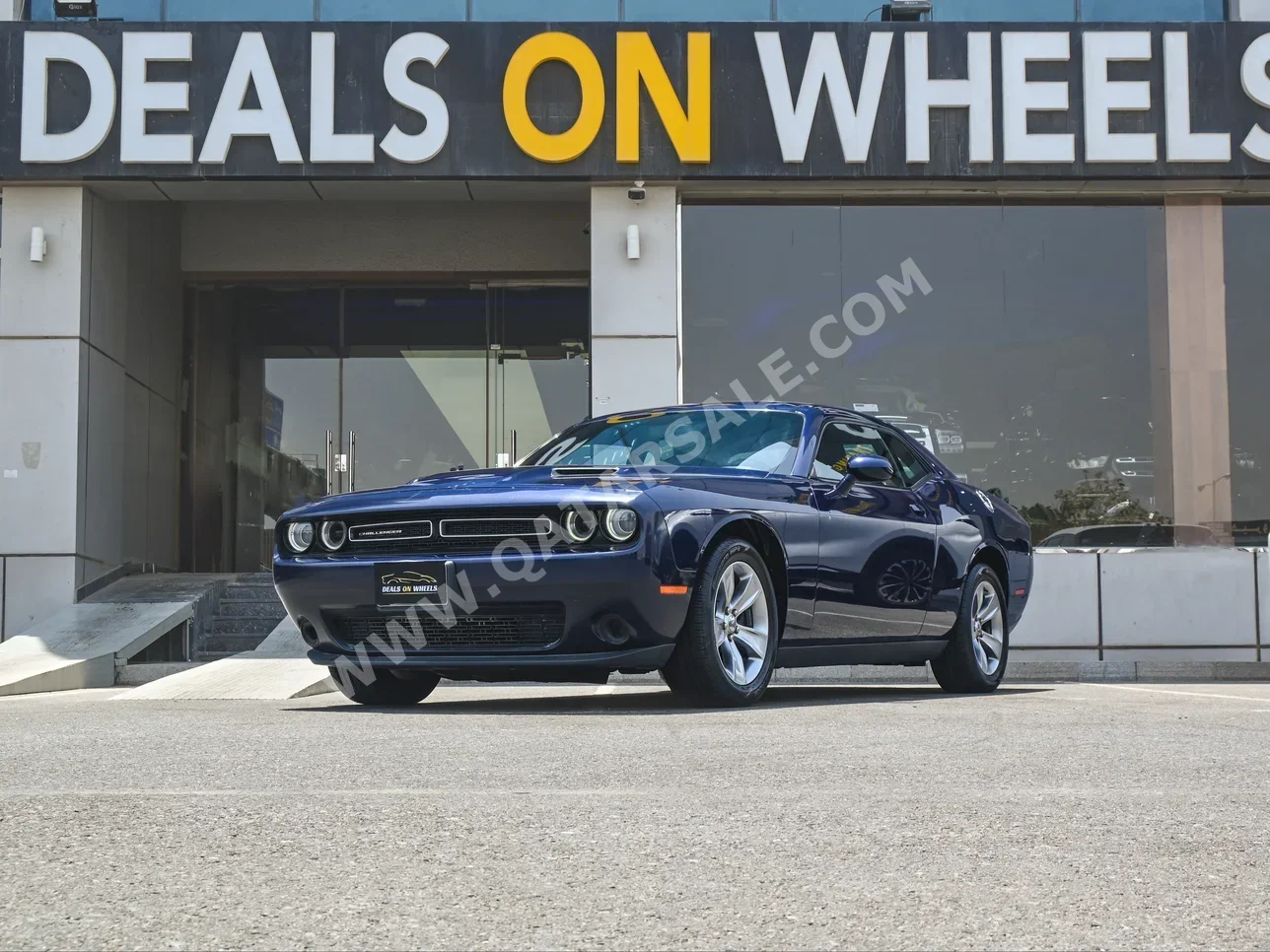 Dodge  Challenger  2016  Automatic  70,000 Km  6 Cylinder  Rear Wheel Drive (RWD)  Coupe / Sport  Blue