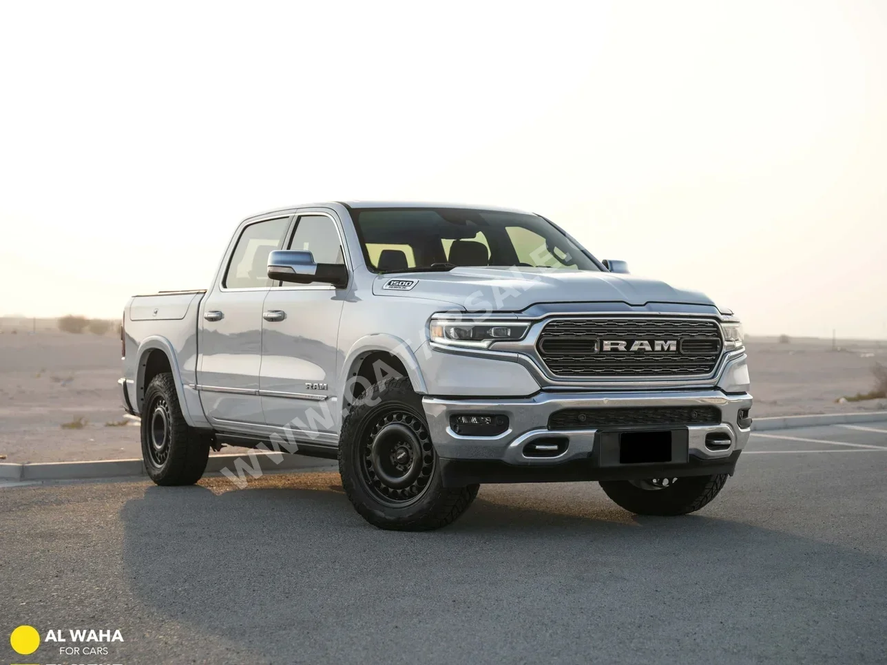 Dodge  Ram  Limited  2021  Automatic  32,500 Km  8 Cylinder  Four Wheel Drive (4WD)  Pick Up  White  With Warranty