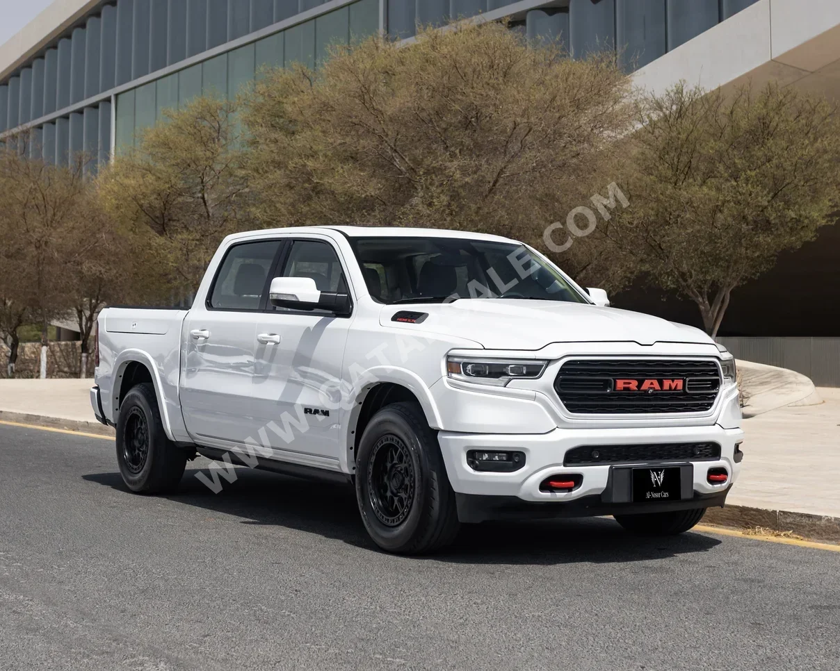 Dodge  Ram  Limited  2019  Automatic  160,000 Km  8 Cylinder  Four Wheel Drive (4WD)  Pick Up  White