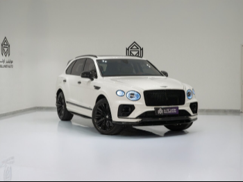 Bentley  Bentayga  Speed  2022  Automatic  25,000 Km  12 Cylinder  All Wheel Drive (AWD)  SUV  White  With Warranty