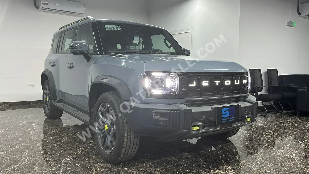 Jetour  T2  2025  Automatic  0 Km  4 Cylinder  Four Wheel Drive (4WD)  SUV  Sky Blue  With Warranty