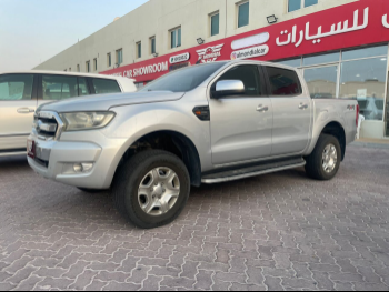 فورد  رانجر  اكس ال تي  2016  عادي  170,000 كم  6 سلندر  دفع رباعي  بيكب  فضي