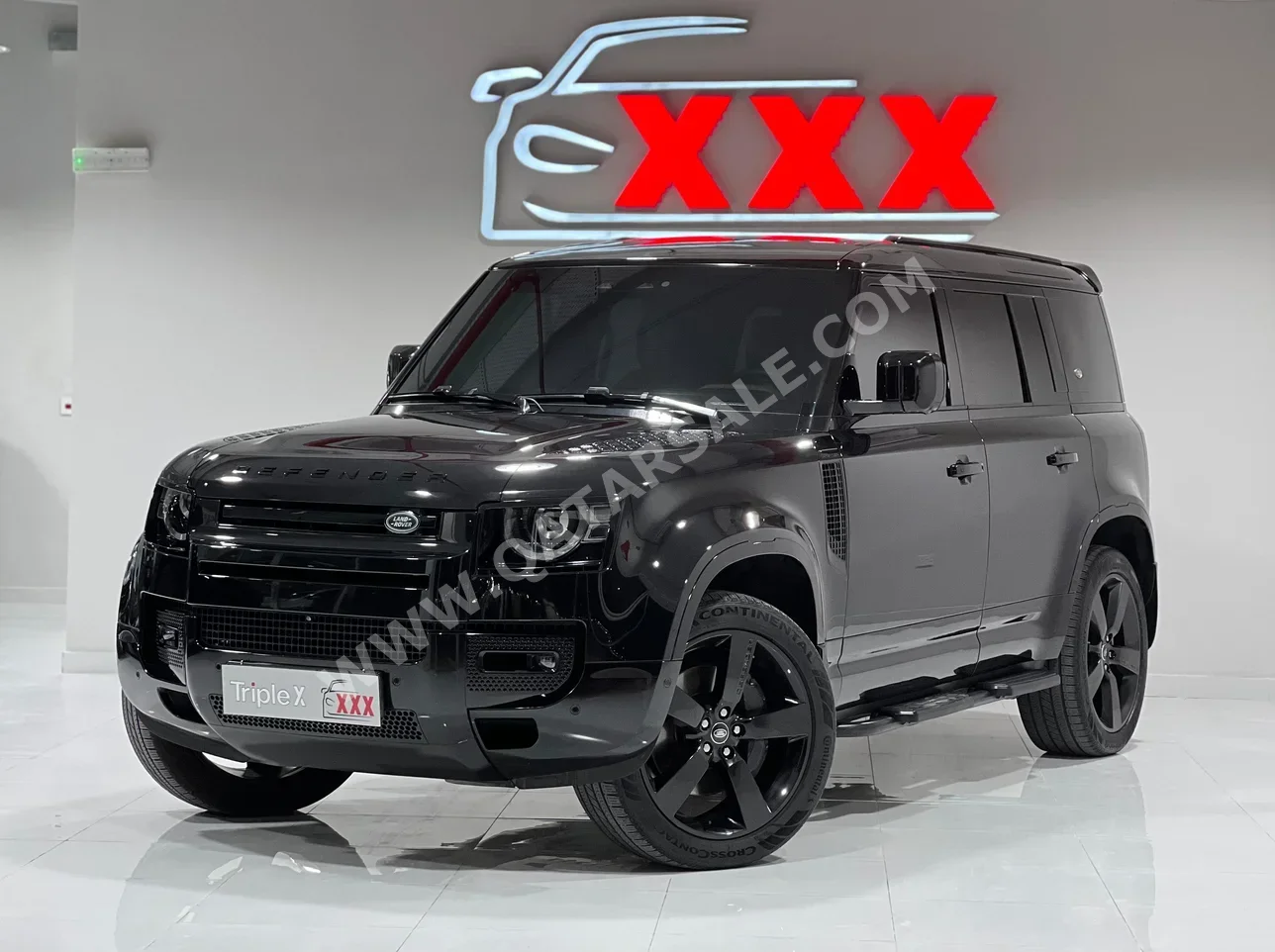 Land Rover  Defender  110 HSE  2024  Automatic  29,000 Km  6 Cylinder  Four Wheel Drive (4WD)  SUV  Black  With Warranty