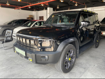 Jetour  T2  Luxury  2025  Automatic  11,000 Km  4 Cylinder  Four Wheel Drive (4WD)  SUV  Black  With Warranty