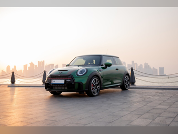 Mini  Cooper  JCW  2023  Automatic  69,000 Km  4 Cylinder  Front Wheel Drive (FWD)  Hatchback  Green  With Warranty