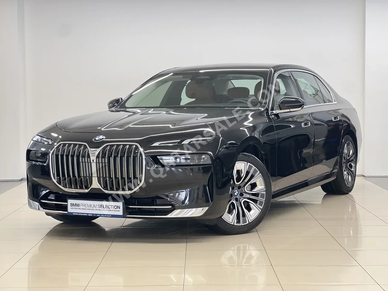 BMW  7-Series  735 i  2025  Automatic  6,500 Km  6 Cylinder  All Wheel Drive (AWD)  Sedan  Black  With Warranty