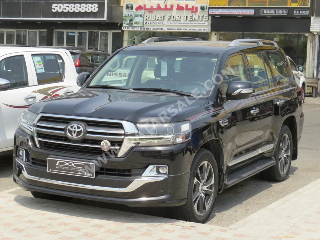 Toyota  Land Cruiser  GXR- Grand Touring  2020  Automatic  188,000 Km  8 Cylinder  Four Wheel Drive (4WD)  SUV  Black
