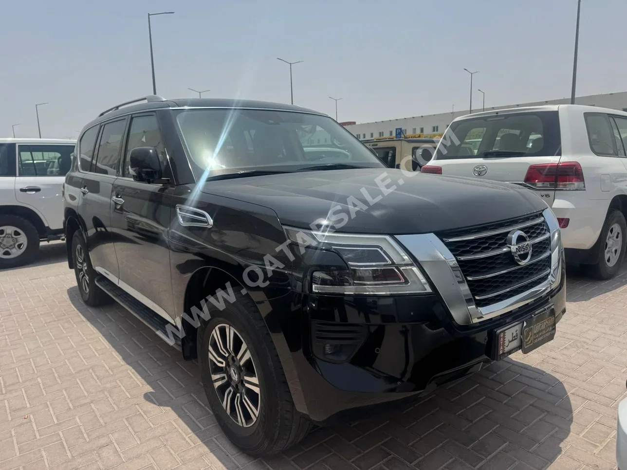 Nissan  Patrol  Titanium  2020  Automatic  202,000 Km  6 Cylinder  Four Wheel Drive (4WD)  SUV  Black
