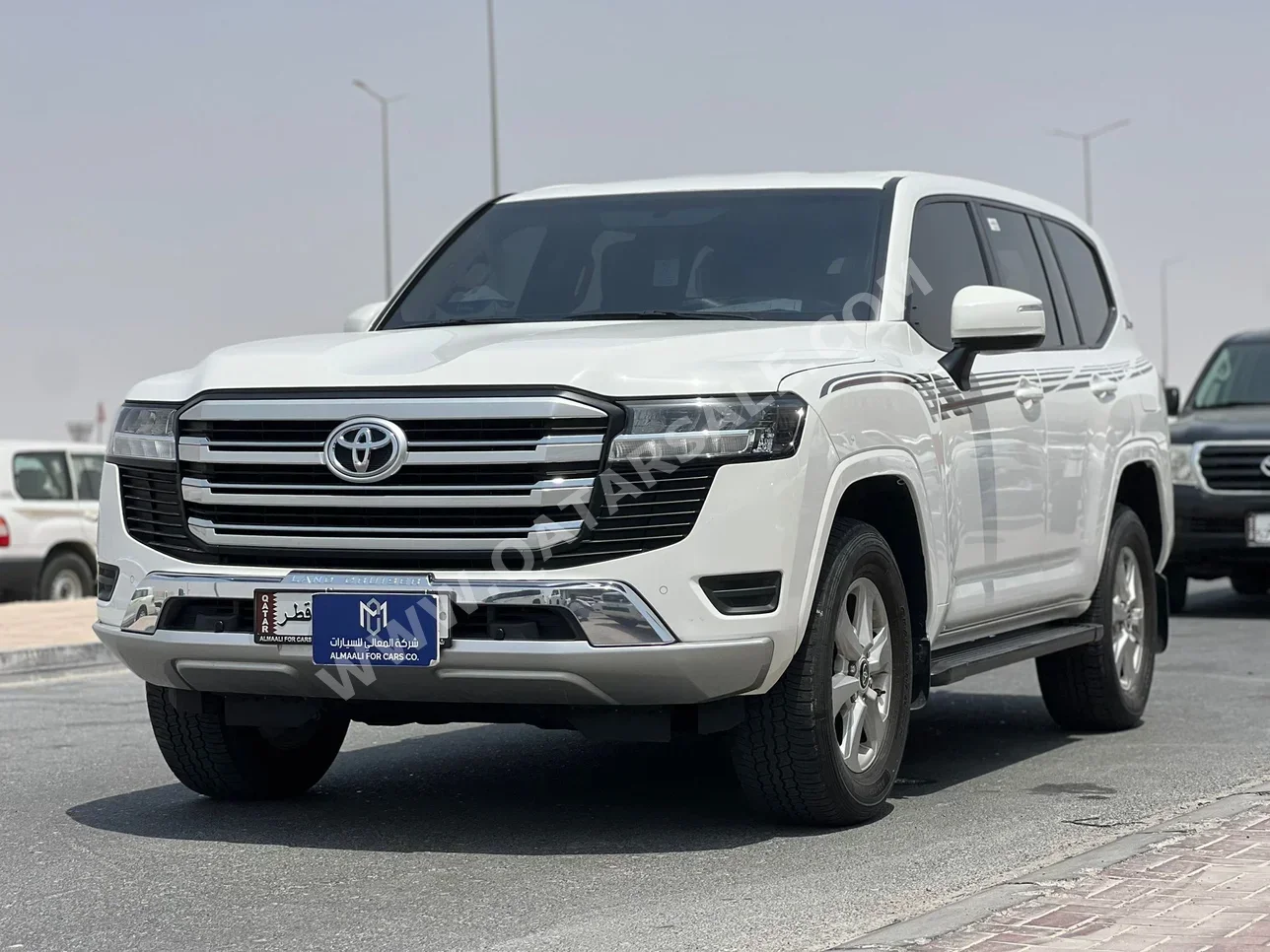 Toyota  Land Cruiser  GXR  2022  Automatic  67,000 Km  6 Cylinder  Four Wheel Drive (4WD)  SUV  White