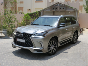Lexus  LX  570  2020  Automatic  176,000 Km  8 Cylinder  Four Wheel Drive (4WD)  SUV  Sonic Titanium