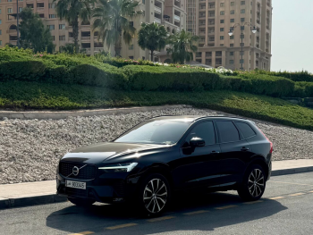 Volvo  XC  60  2023  Automatic  27,500 Km  4 Cylinder  All Wheel Drive (AWD)  SUV  Black  With Warranty