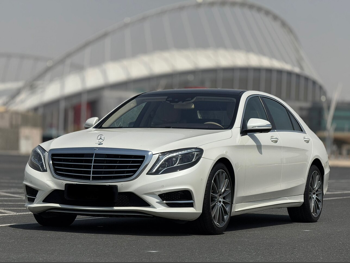 مرسيدس - بنز  اس - كلاس  400 AMG  2015  اوتوماتيك  63,000 كم  6 سلندر  دفع خلفي  سيدان  أبيض