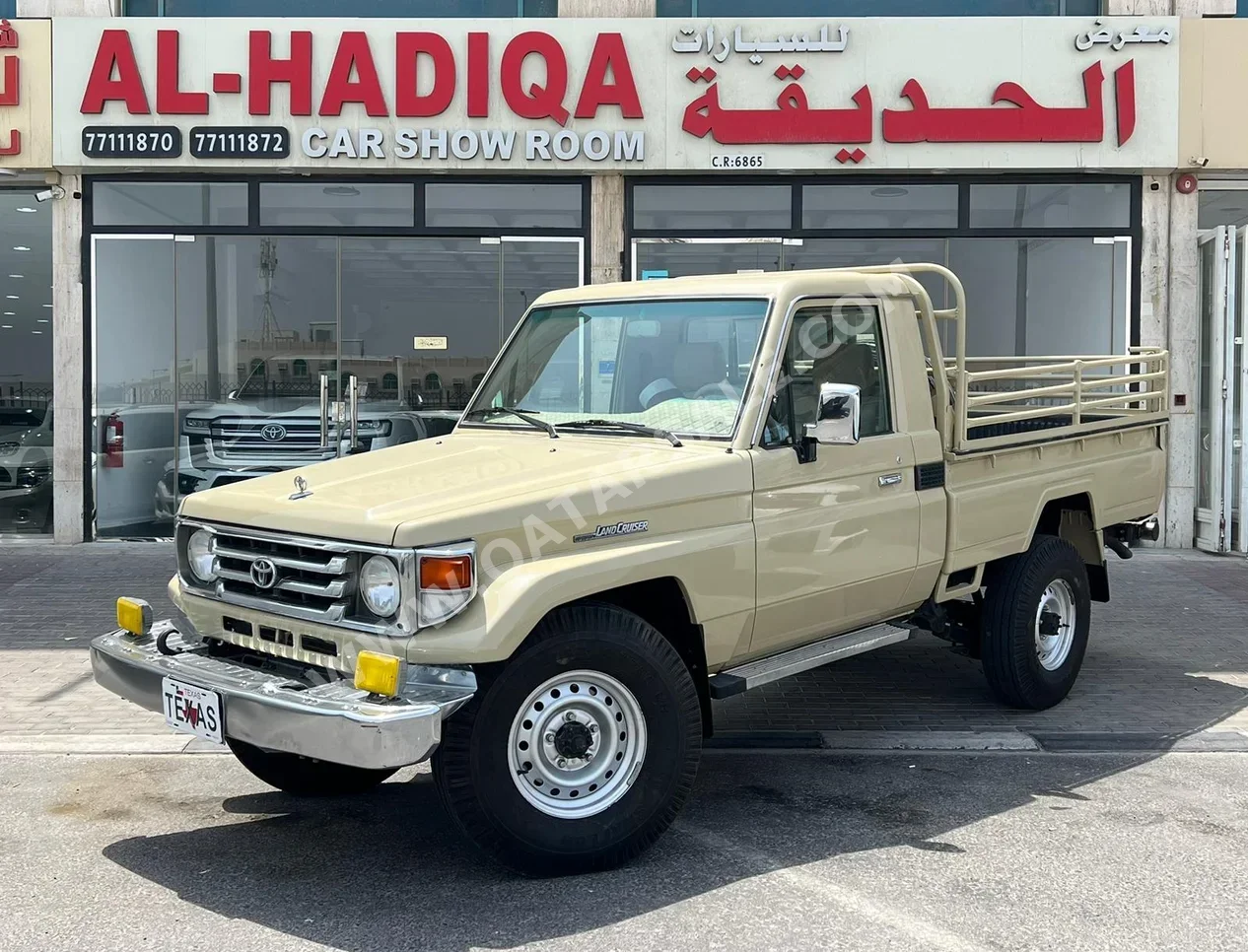 Toyota  Land Cruiser  LX  2005  Manual  224,000 Km  6 Cylinder  Four Wheel Drive (4WD)  Pick Up  Beige
