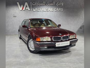 بي ام دبليو  الفئة - السابعة  750 IL  1998  اوتوماتيك  53,000 كم  6 سلندر  دفع خلفي  سيدان  عنابي