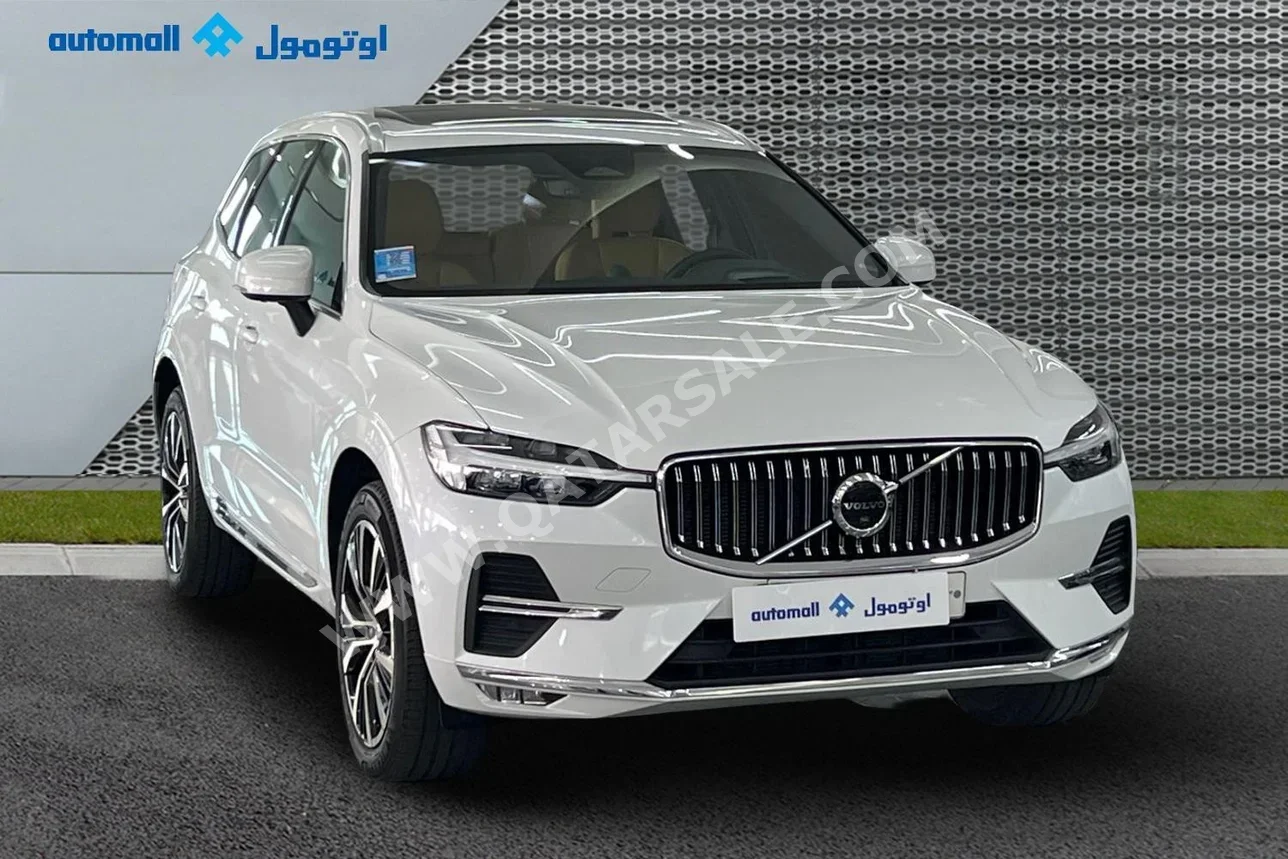 Volvo  XC  60  2023  Automatic  56,217 Km  4 Cylinder  All Wheel Drive (AWD)  SUV  White  With Warranty