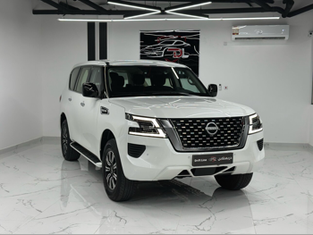 Nissan  Patrol  XE  2023  Automatic  26,000 Km  6 Cylinder  Four Wheel Drive (4WD)  SUV  White  With Warranty