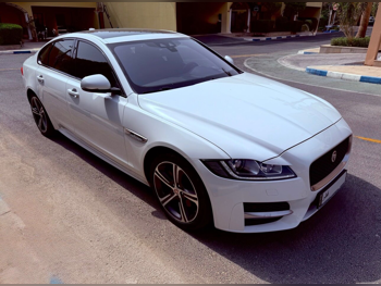 Jaguar  XF  R-Sport  2019  Automatic  53,000 Km  4 Cylinder  Rear Wheel Drive (RWD)  Sedan  White