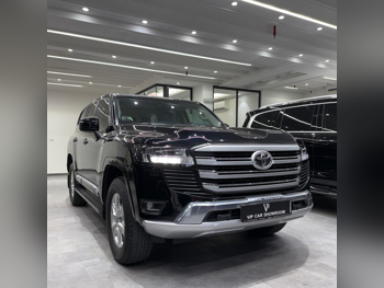 Toyota  Land Cruiser  GX  2022  Automatic  80,000 Km  6 Cylinder  Four Wheel Drive (4WD)  SUV  Black