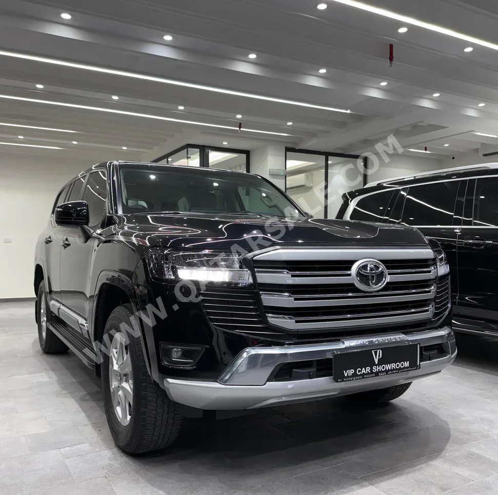 Toyota  Land Cruiser  GX  2022  Automatic  80,000 Km  6 Cylinder  Four Wheel Drive (4WD)  SUV  Black
