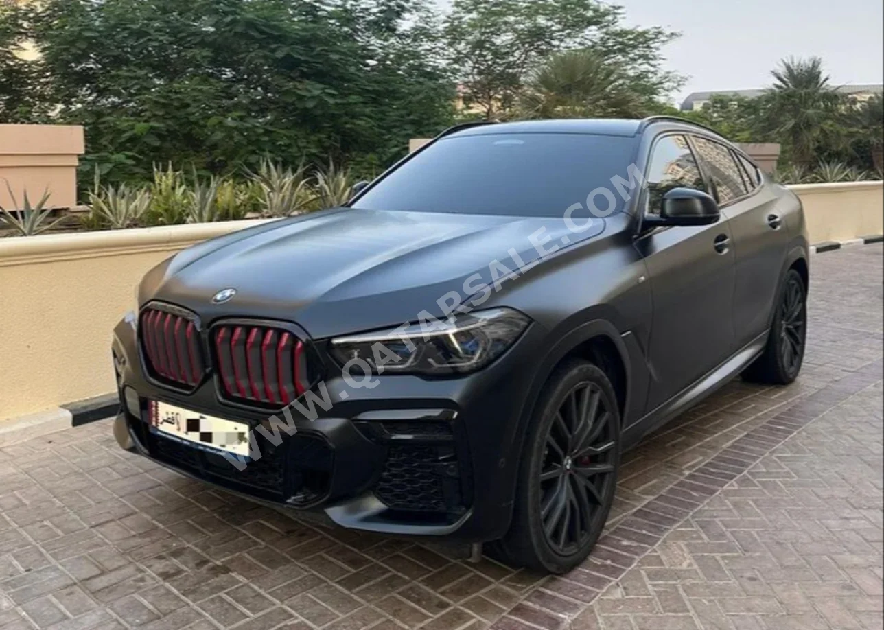بي ام دبليو  الفئة - اكس  اكس 6 50i ام  2022  اوتوماتيك  101,000 كم  8 سلندر  دفع رباعي  اس يو في  أسود  تحت الضمان