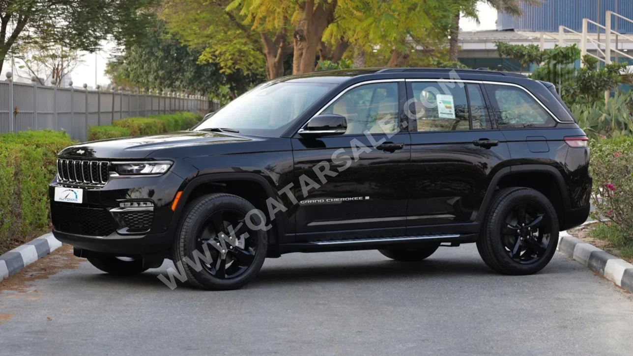 Jeep  Grand Cherokee  Limited  2025  Automatic  12 Km  6 Cylinder  Four Wheel Drive (4WD)  SUV  Black  With Warranty