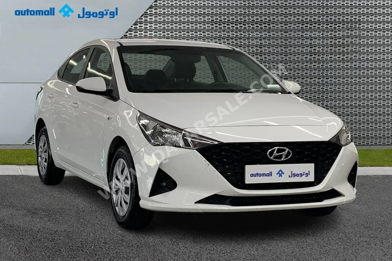 Hyundai  Accent  1.6  2022  Automatic  59,600 Km  4 Cylinder  Front Wheel Drive (FWD)  Sedan  White  With Warranty