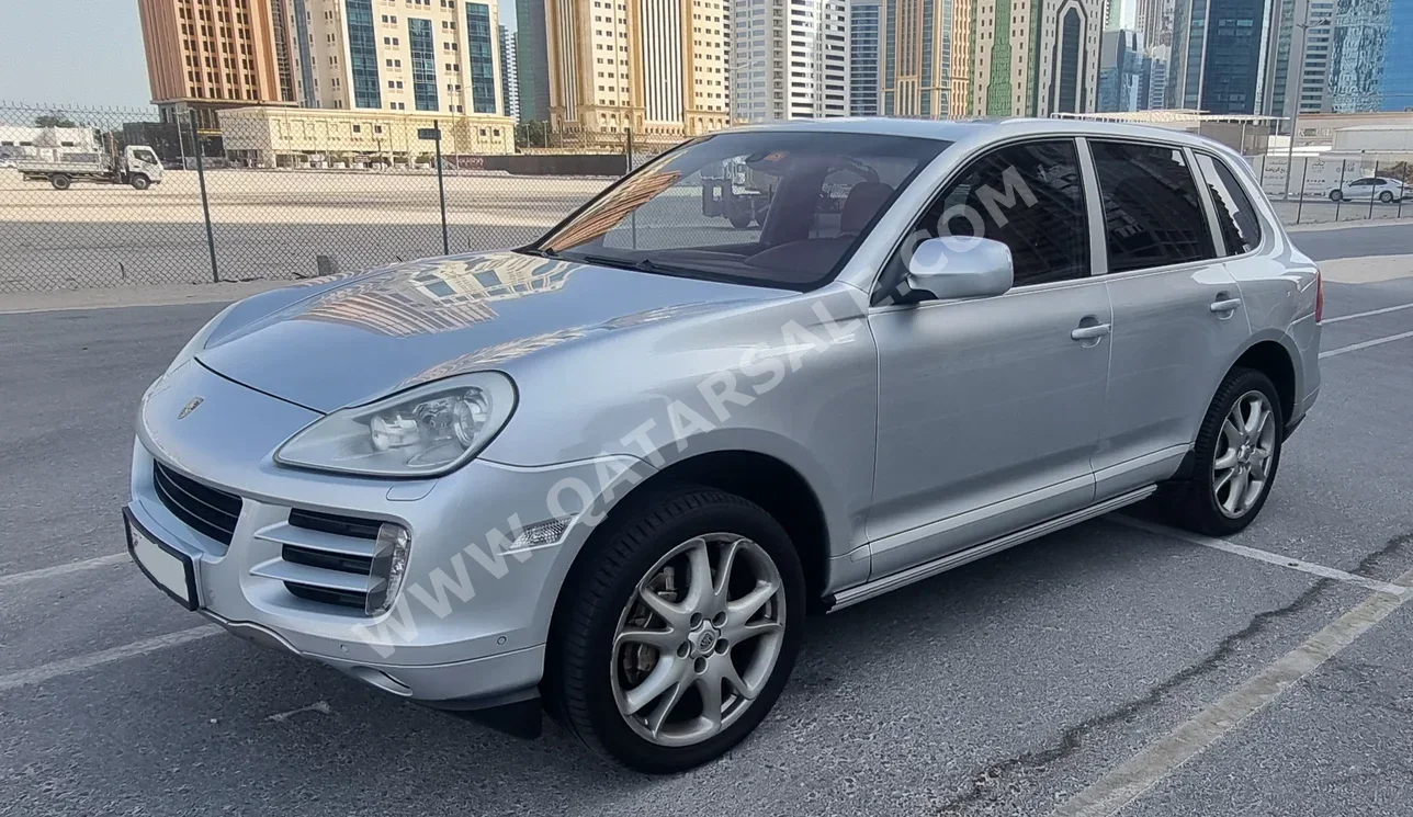 Porsche  Cayenne  S  2009  Automatic  181,000 Km  8 Cylinder  Four Wheel Drive (4WD)  SUV  Silver