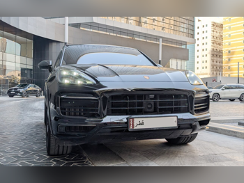 Porsche  Cayenne  GTS  2021  Automatic  49,000 Km  8 Cylinder  Four Wheel Drive (4WD)  SUV  Black
