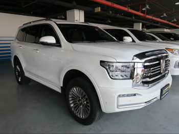 GWM  Tank  500  2025  Automatic  35,000 Km  6 Cylinder  Four Wheel Drive (4WD)  SUV  White  With Warranty