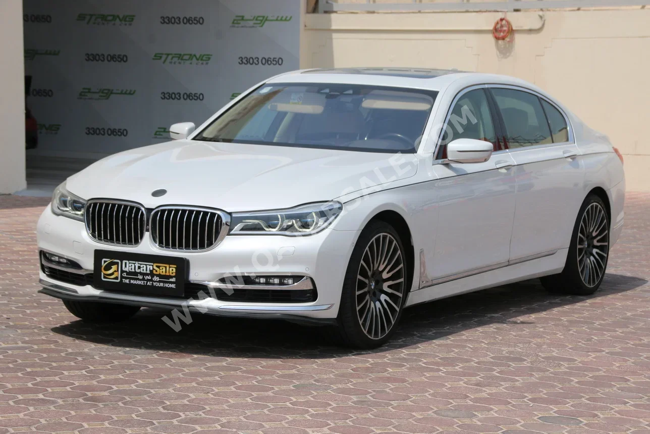بي ام دبليو  الفئة - السابعة  750 Li  2016  اوتوماتيك  62,000 كم  8 سلندر  دفع خلفي  سيدان  أبيض