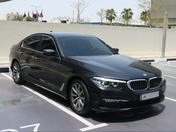 BMW  5-Series  530i  2017  Automatic  51,000 Km  6 Cylinder  Rear Wheel Drive (RWD)  Sedan  Gray