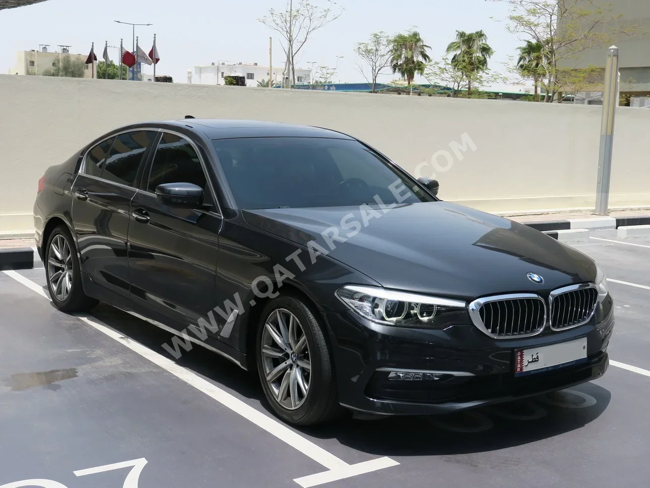 BMW  5-Series  530i  2017  Automatic  51,000 Km  6 Cylinder  Rear Wheel Drive (RWD)  Sedan  Gray