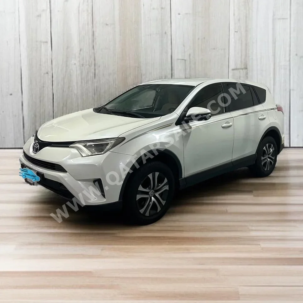 Toyota  Rav 4  2017  Automatic  190,800 Km  4 Cylinder  Four Wheel Drive (4WD)  SUV  White