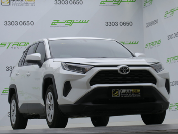 Toyota  Rav 4  2024  Automatic  14,000 Km  4 Cylinder  Front Wheel Drive (FWD)  SUV  White  With Warranty