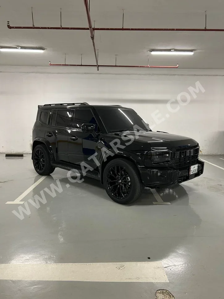 Jetour  T2  Luxury  2025  Automatic  19,000 Km  4 Cylinder  Four Wheel Drive (4WD)  SUV  Black  With Warranty