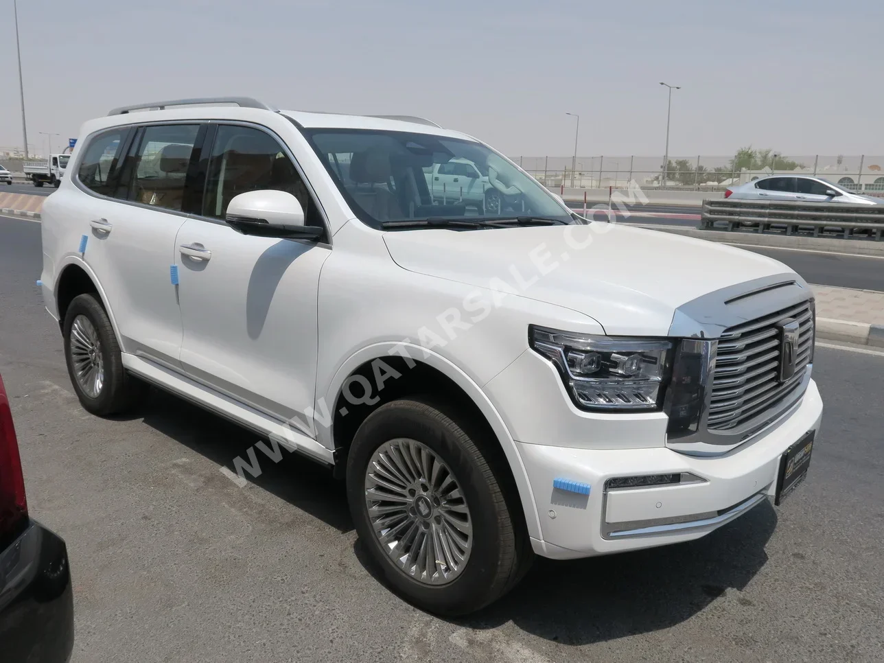 GWM  Tank  500  2025  Automatic  0 Km  6 Cylinder  Four Wheel Drive (4WD)  SUV  White  With Warranty
