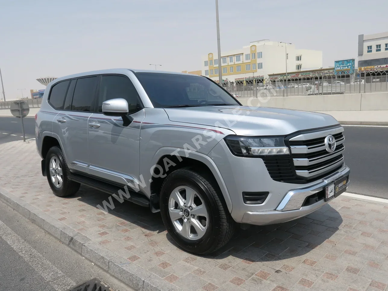 Toyota  Land Cruiser  GXR  2024  Automatic  65,000 Km  6 Cylinder  Four Wheel Drive (4WD)  SUV  Silver  With Warranty